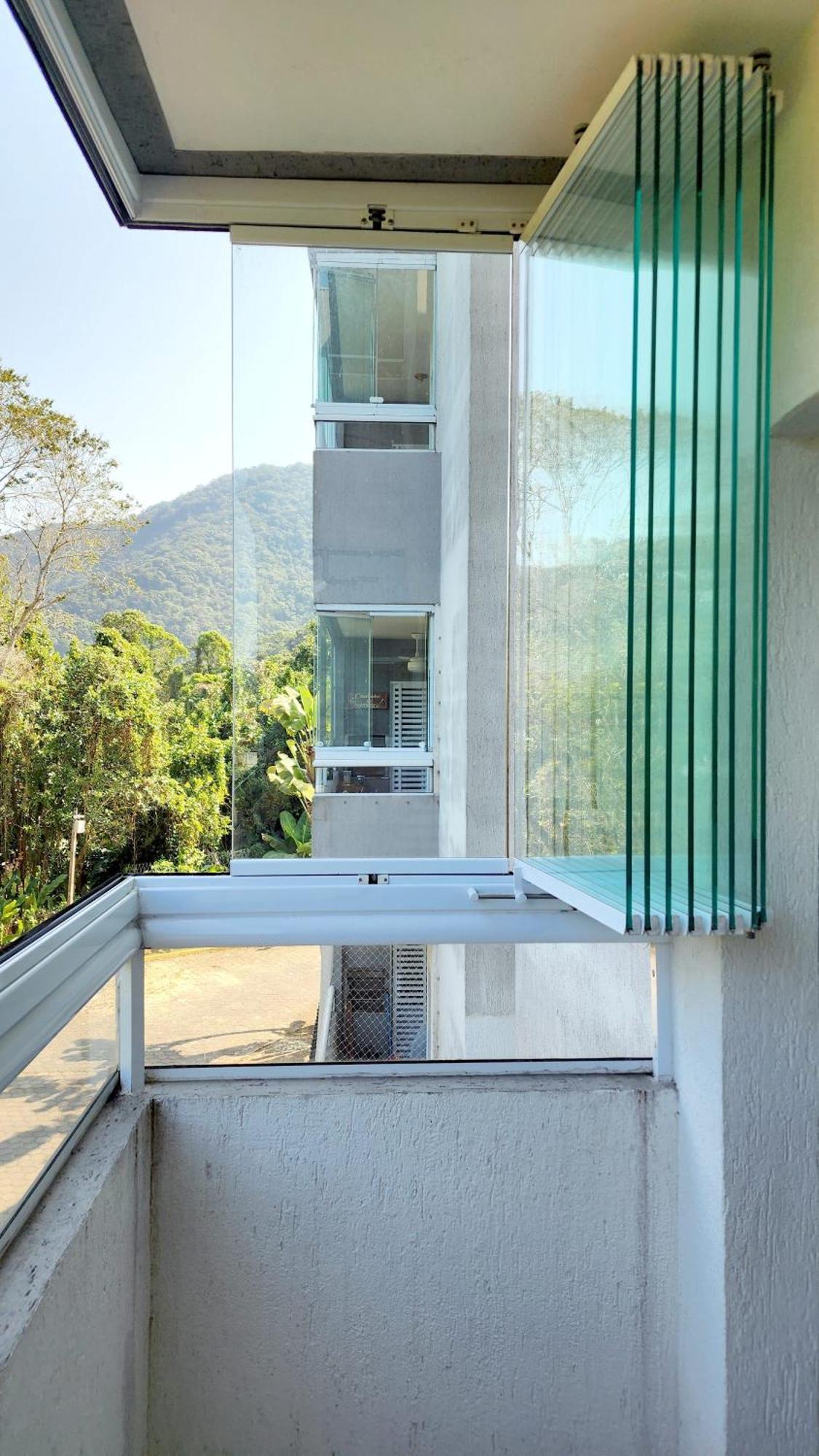 Aptº 2 Quartos Com Varanda, 400 M Da Praia, Em Com Piscinas, Sala, Smart Tv, Sofa Cama, Com 2 Banheiros, Cozinha Planejada Completa, Wi-fi 200 Mbps, Ares-condicionados, Churrasqueira, Maquina De Lavar E Tanque, Estacionamento, Portaria Apartment *