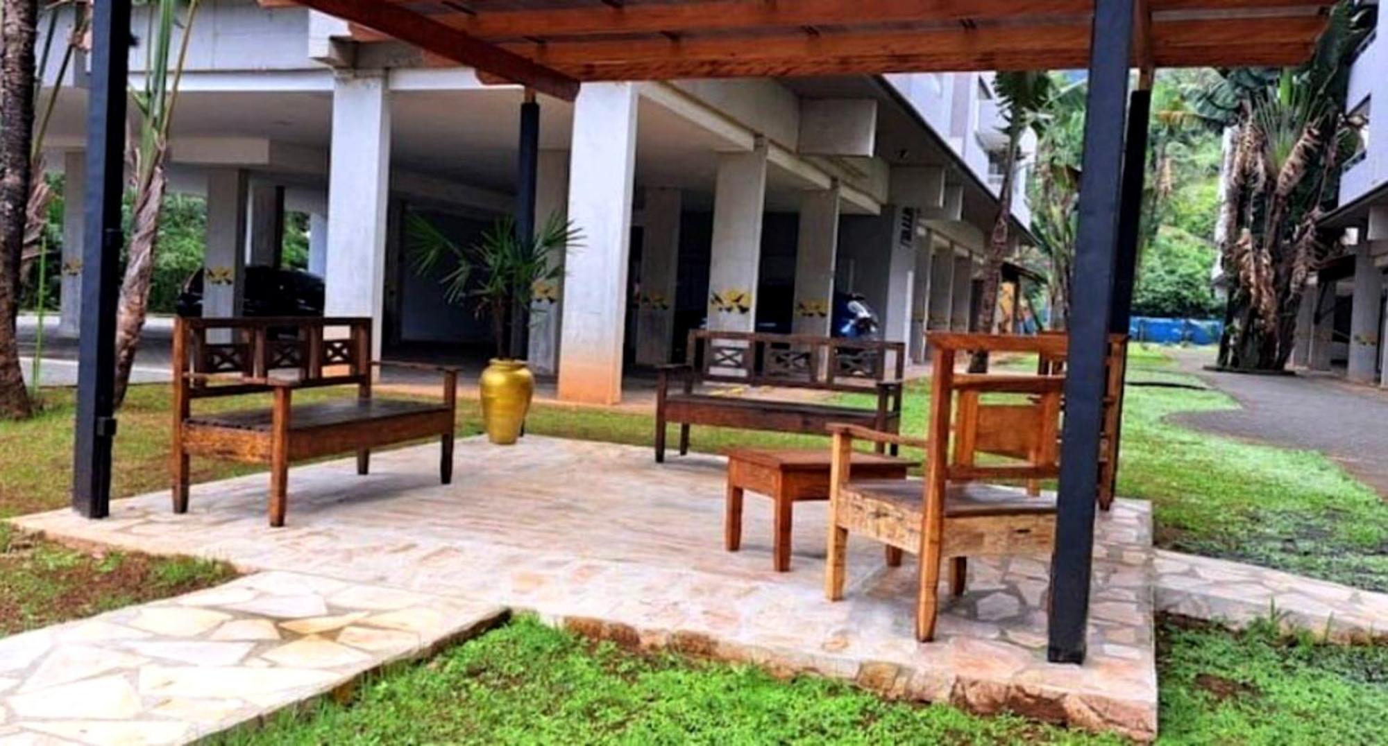 Aptº 2 Quartos Com Varanda, 400 M Da Praia, Em Com Piscinas, Sala, Smart Tv, Sofa Cama, Com 2 Banheiros, Cozinha Planejada Completa, Wi-fi 200 Mbps, Ares-condicionados, Churrasqueira, Maquina De Lavar E Tanque, Estacionamento, Portaria Ubatuba